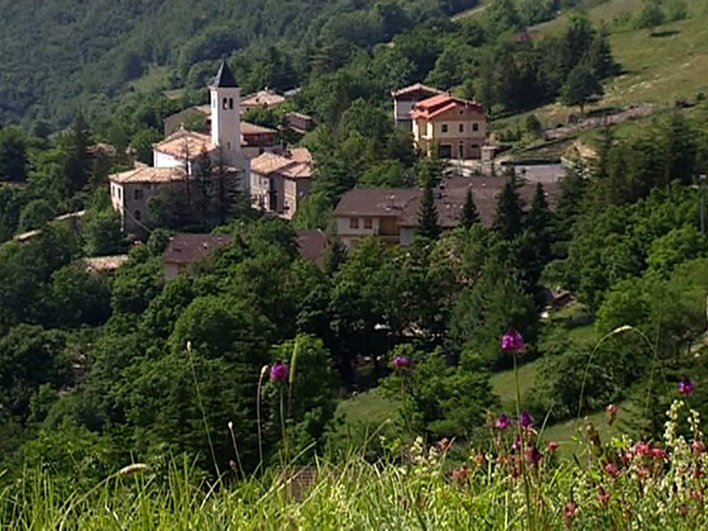 Scopri tutte le strutture in  Bolognola