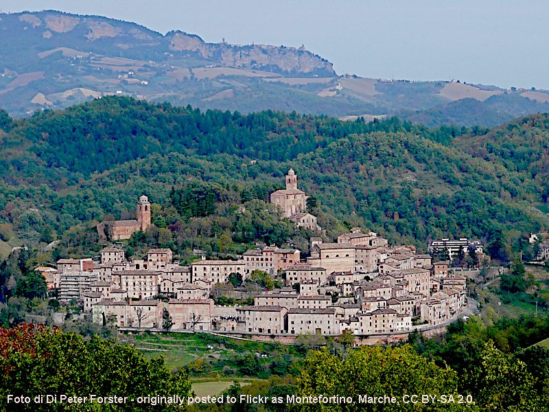 Discover all the structures in Montefortino