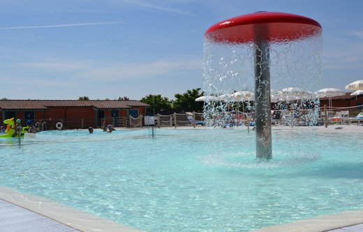 Piscina-Villaggio-Natural-Village-Potenza-Picena