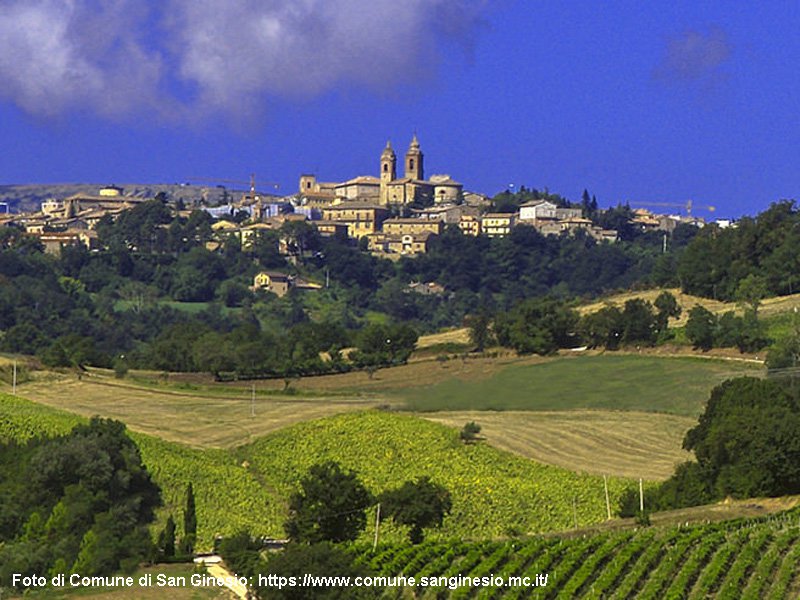 Discover all the structures in San Ginesio